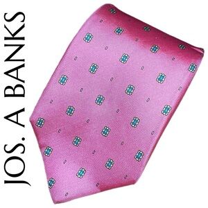 JOS. A. BANK Clothier Tie Men's Silk Necktie Pink Medallion Print